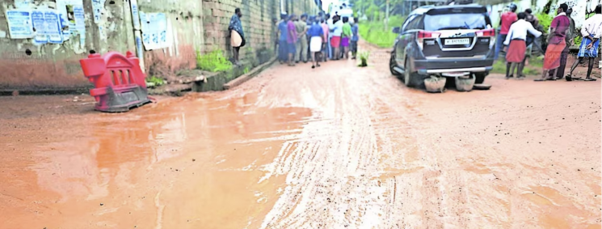 Vizhinjam Port Construction: Mud Heap Slides Down, Roads and Wells Muddy; Public Protest