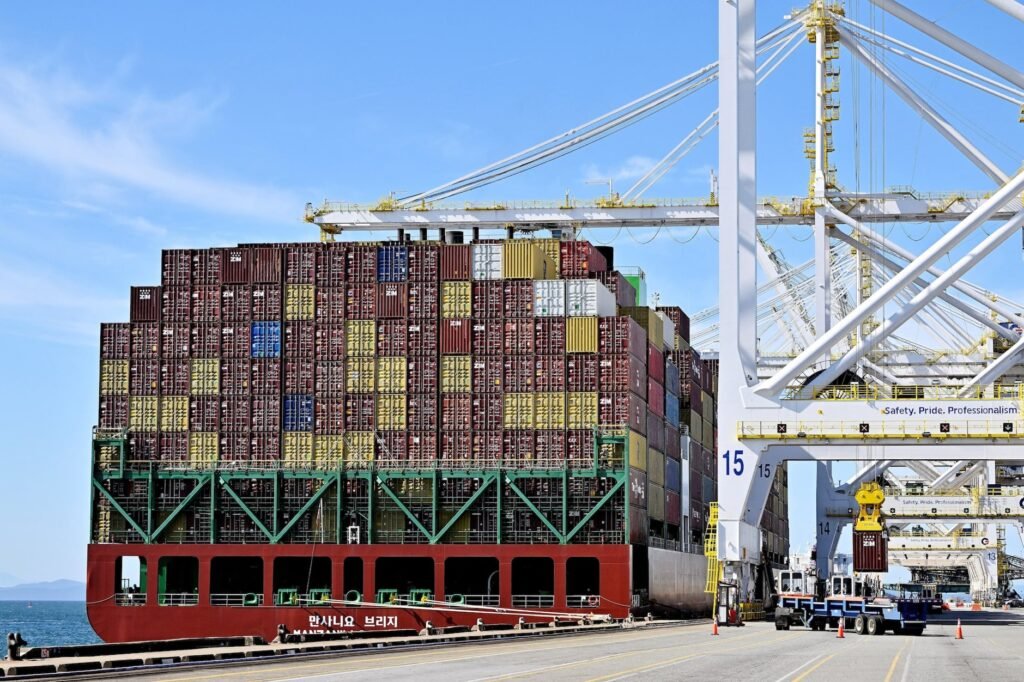 Canadian economy recovers sharply in second quarter as domestic demand revives, exports grow