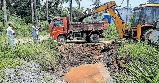 Five-month public struggle bears fruit; toxic waste soil being removed in Eriyad