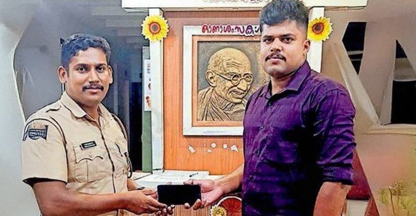 Lost phone sold in Canada recovered by police after three years