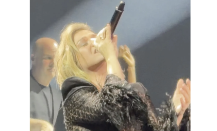 Kelly Clarkson returns to stage as drama with Brooklyn store over toy bird rages on