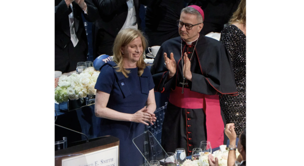 Jessica Tisch hurls witty jabs at Mamdani; NYPD Commissioner wins applause at the Al Smith Dinner